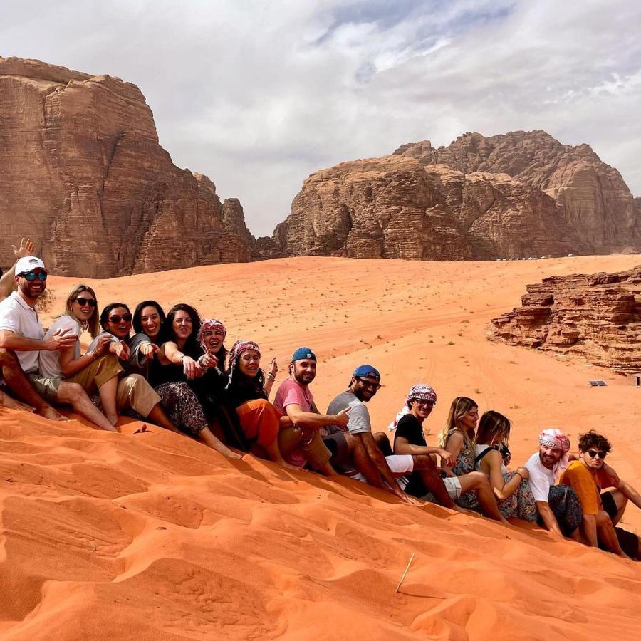 Wadi rum fun time tour's Extérieur photo