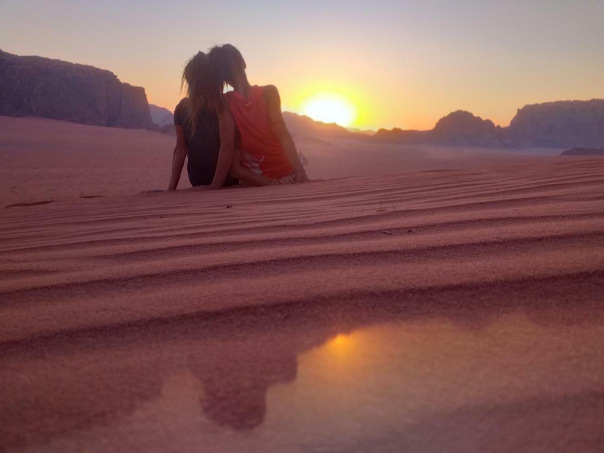 Wadi rum fun time tour's Extérieur photo