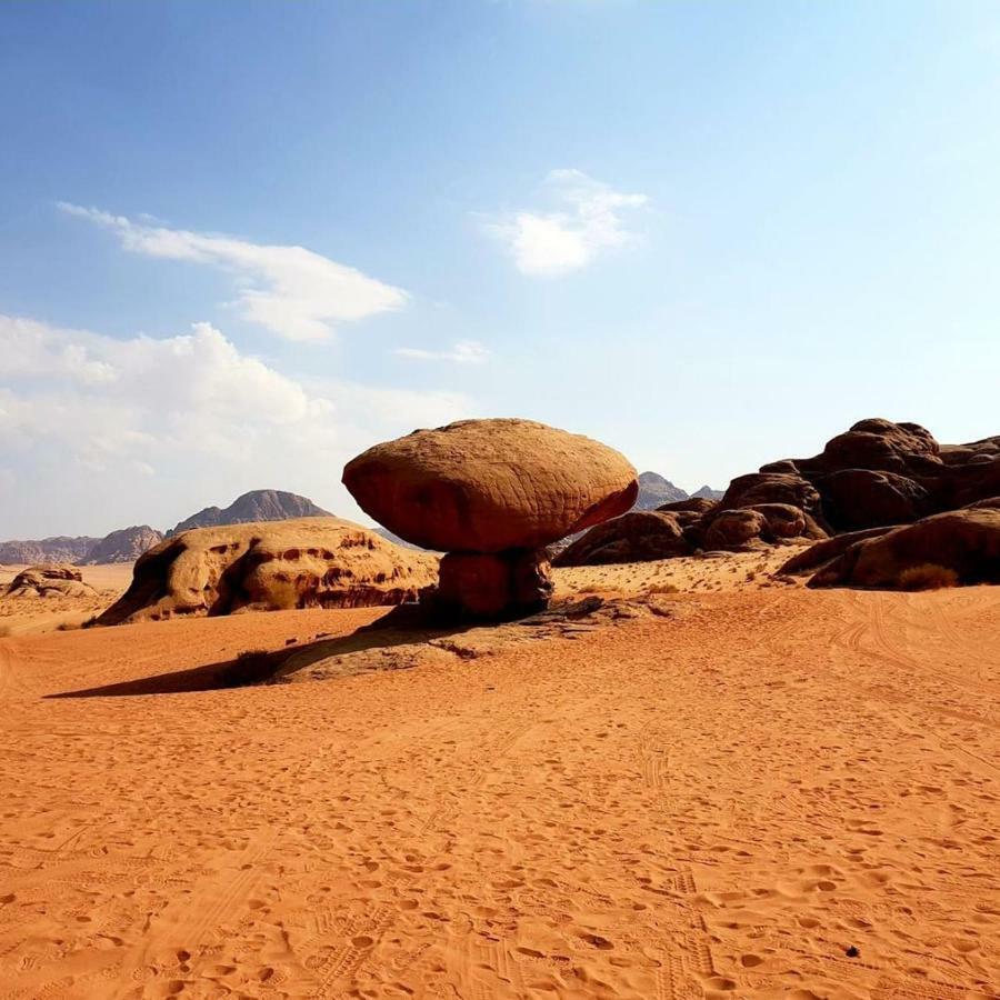 Wadi rum fun time tour's Extérieur photo
