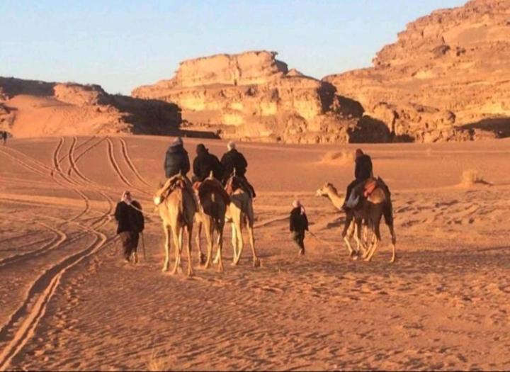Wadi rum fun time tour's Extérieur photo